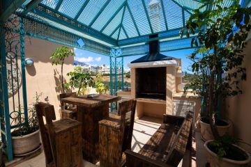 https://cdn.resales-online.com/public/tvd64zcaq6/properties/653c0d4651f011eea6080217bc231ef4/w1200/3-e898b2bb2a2fdfd06d2c39894dce8316.jpg?v=1694583942