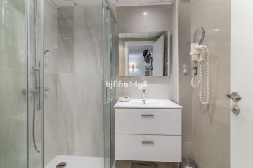 https://cdn.resales-online.com/public/hjfifm14g8/properties/fd6f2dff537f11eea6080217bc231ef4/w1200/15-11d12f2f454f2f5e9b981fdd8b901d51.jpg?v=1694841977