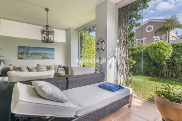 https://cdn.resales-online.com/public/hjfifm14g8/properties/fd6f2dff537f11eea6080217bc231ef4/w1200/16-ec67b526875bf0124b6ce4328a754439.jpg?v=1694841977