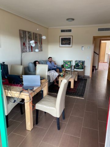 https://cdn.resales-online.com/public/dbr7nifnz0/properties/bee0d30b52b611eea6080217bc231ef4/w1200/11-20939a0134ad724a8cb2a801094d15a4.jpg?v=1694669133