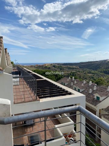 https://cdn.resales-online.com/public/dbr7nifnz0/properties/bee0d30b52b611eea6080217bc231ef4/w1200/24-613bbc26f32d7013d348ef202dd30a43.jpg?v=1694669133
