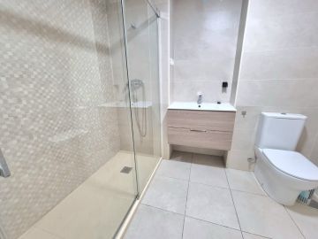 https://cdn.resales-online.com/public/1oq5or1ymv/properties/010be655508611eea6080217bc231ef4/w1200/4-c23c0f86247804fa50226aecd8b0b2c8.jpg?v=1695032414