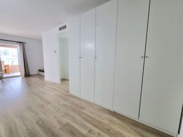 https://cdn.resales-online.com/public/1oq5or1ymv/properties/010be655508611eea6080217bc231ef4/w1200/9-467d0cee5b725f3ef65f102a0c2e69c0.jpg?v=1695032414