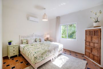 https://cdn.resales-online.com/public/jja1jz8h5h/properties/582a1beb43ca11eea6080217bc231ef4/w1200/14-d70dc3102c00d7be0e872dfe1c1f86d7.jpg?v=1694840958