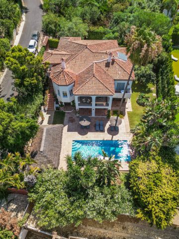 https://cdn.resales-online.com/public/jja1jz8h5h/properties/582a1beb43ca11eea6080217bc231ef4/w1200/18-cc72f169493c096e712837ff5d8b6e41.jpg?v=1694840958