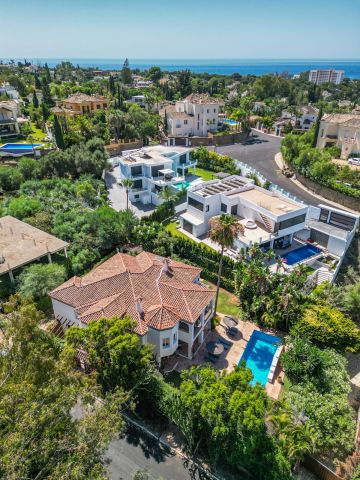 https://cdn.resales-online.com/public/jja1jz8h5h/properties/582a1beb43ca11eea6080217bc231ef4/w1200/19-d0ed7da2012a09046d307c195d98e7d6.jpg?v=1694840958