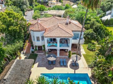 https://cdn.resales-online.com/public/jja1jz8h5h/properties/582a1beb43ca11eea6080217bc231ef4/w1200/40-f31507287178c6a03c2c34ff88cc832c.jpg?v=1694840958
