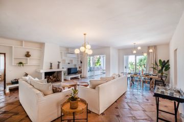 https://cdn.resales-online.com/public/jja1jz8h5h/properties/582a1beb43ca11eea6080217bc231ef4/w1200/9-467d0cee5b725f3ef65f102a0c2e69c0.jpg?v=1694840958