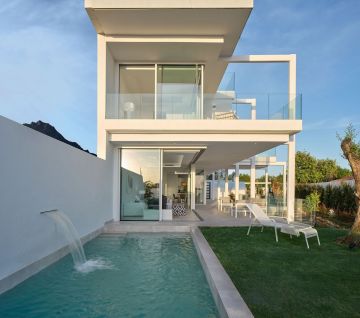 https://cdn.resales-online.com/public/rt1cuhsqdn/properties/c0a113d1966911eda53f0217bc231ef4/w1200/1-7980e48d732b6fc85c14b43b94d2aa54.jpg?v=1695312897