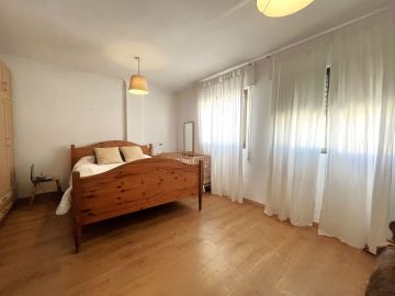https://cdn.resales-online.com/public/u3l2ad5ic9/properties/d5779bf3822511ee8fbe0217bc231ef4/w1200/14-d70dc3102c00d7be0e872dfe1c1f86d7.jpg?v=1699886846