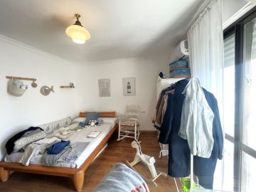 https://cdn.resales-online.com/public/u3l2ad5ic9/properties/d5779bf3822511ee8fbe0217bc231ef4/w1200/21-2c707e7c511429b4f8ec4ee5f221ddb6.jpg?v=1699886846