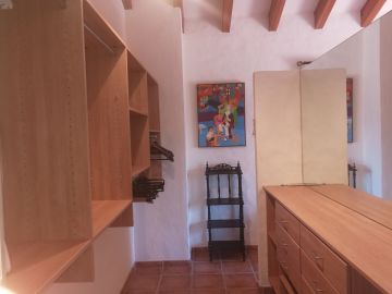 https://cdn.resales-online.com/public/a02ds2pl3d/properties/epajpkuvddrefum/w1200/29-7c2f312881aea9bbe9ddaeb9640e2c9a.jpg?v=1655805989