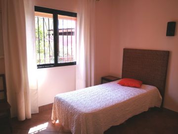 https://cdn.resales-online.com/public/a02ds2pl3d/properties/epajpkuvddrefum/w1200/32-e7f90ea5feef5e01d64d74d6b6d8a834.jpg?v=1655805989