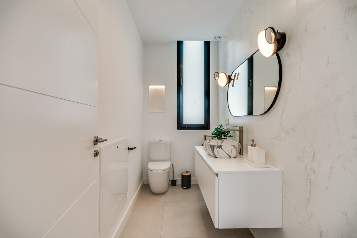 https://cdn.resales-online.com/public/dy0lzd02nu/properties/16f16871847311eeb0180217bc231ef4/w1200/25-45e7a00e8ada30030040e20a35fbccfd.jpg?v=1700138290