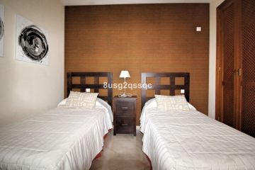 https://cdn.resales-online.com/public/8usg2qssqc/properties/c516326e83a811eeb0180217bc231ef4/w1200/15-11d12f2f454f2f5e9b981fdd8b901d51.jpg?v=1700160462