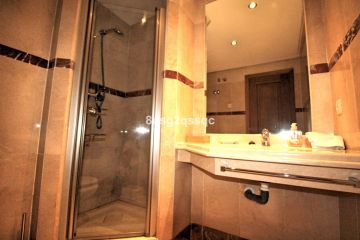 https://cdn.resales-online.com/public/8usg2qssqc/properties/c516326e83a811eeb0180217bc231ef4/w1200/29-7c2f312881aea9bbe9ddaeb9640e2c9a.jpg?v=1700160462
