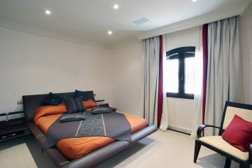 https://cdn.resales-online.com/public/7i68p4bai0/properties/8f84b0d4b71911eba13006b3c6b82ba8/w1200/21-2c707e7c511429b4f8ec4ee5f221ddb6.jpg?v=1621264810