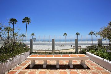 https://cdn.resales-online.com/public/7i68p4bai0/properties/8f84b0d4b71911eba13006b3c6b82ba8/w1200/32-e7f90ea5feef5e01d64d74d6b6d8a834.jpg?v=1621264810