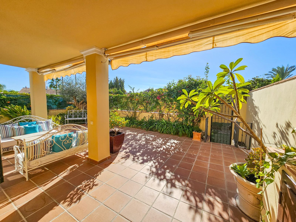 https://cdn.resales-online.com/public/mpy6ktkbu0/properties/308bf544854111eeb0180217bc231ef4/w1200/2-5bd7b9d04b45e33852eaf0ec6670150d.jpg?v=1700231188