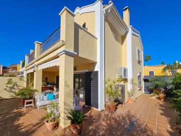 https://cdn.resales-online.com/public/mpy6ktkbu0/properties/308bf544854111eeb0180217bc231ef4/w1200/1-7980e48d732b6fc85c14b43b94d2aa54.jpg?v=1700231188