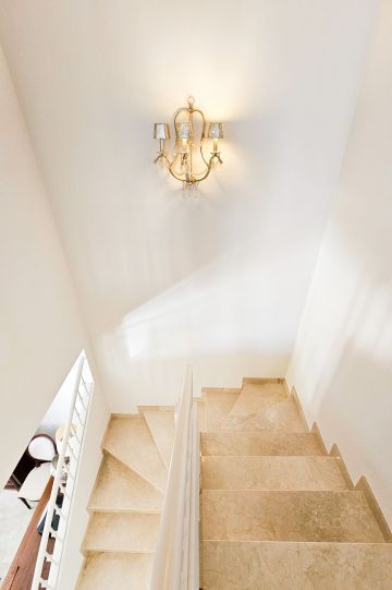 https://cdn.resales-online.com/public/mpy6ktkbu0/properties/308bf544854111eeb0180217bc231ef4/w1200/19-d0ed7da2012a09046d307c195d98e7d6.jpg?v=1700231188