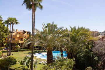 https://cdn.resales-online.com/public/6u5vbuh1hk/properties/8ae5b12c63fe11eea6080217bc231ef4/w1200/24-613bbc26f32d7013d348ef202dd30a43.jpg?v=1696569139
