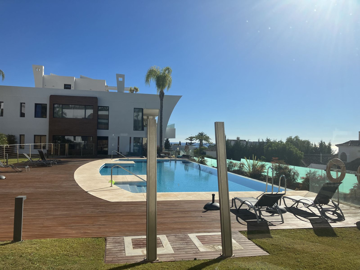 https://cdn.resales-online.com/public/lez7769oty/properties/839cb2b8894a11eeb0180217bc231ef4/w1200/1-7980e48d732b6fc85c14b43b94d2aa54.jpg?v=1700672148